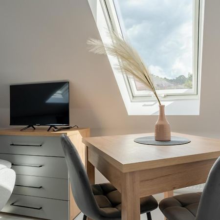 Apartamenty Ok'S - Blisko Centrum W Pelni Wyposazone - By Spaceapart 옐레니아구라 외부 사진
