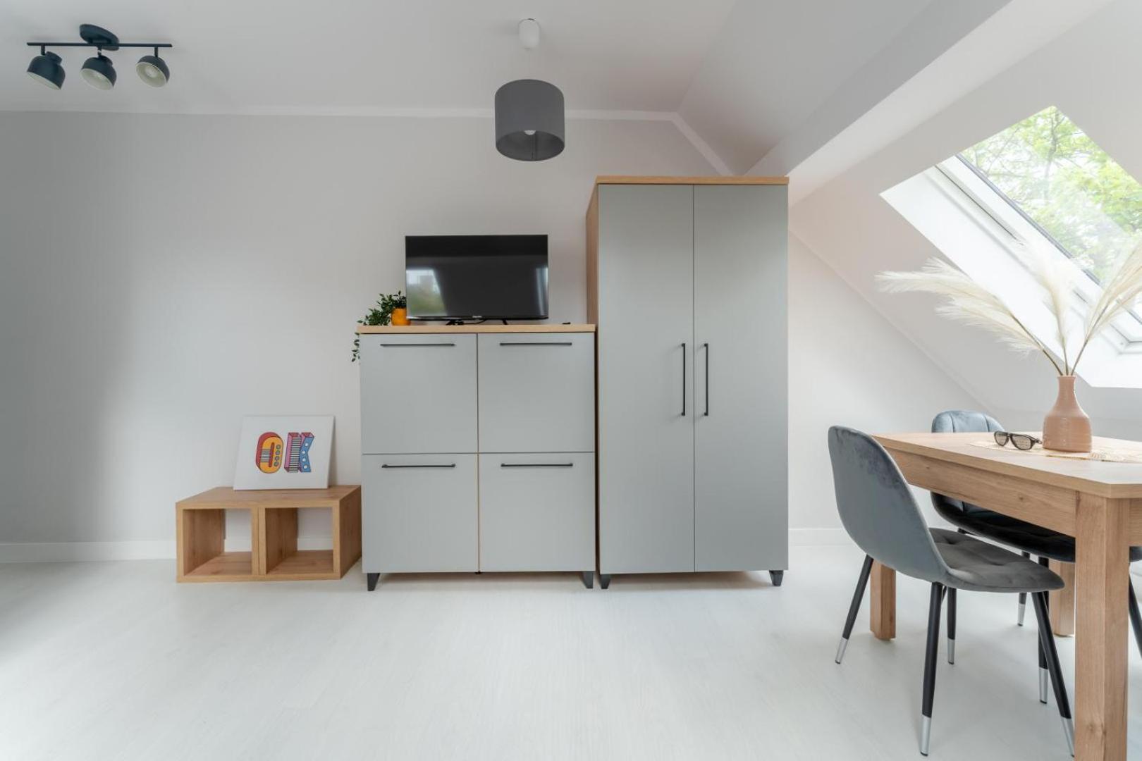 Apartamenty Ok'S - Blisko Centrum W Pelni Wyposazone - By Spaceapart 옐레니아구라 외부 사진