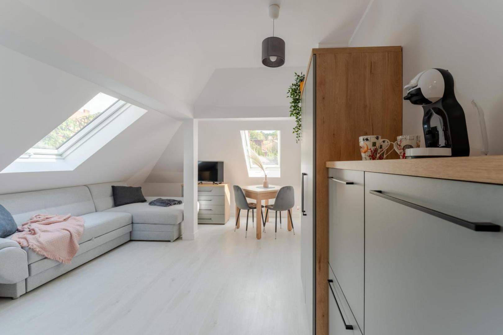 Apartamenty Ok'S - Blisko Centrum W Pelni Wyposazone - By Spaceapart 옐레니아구라 외부 사진