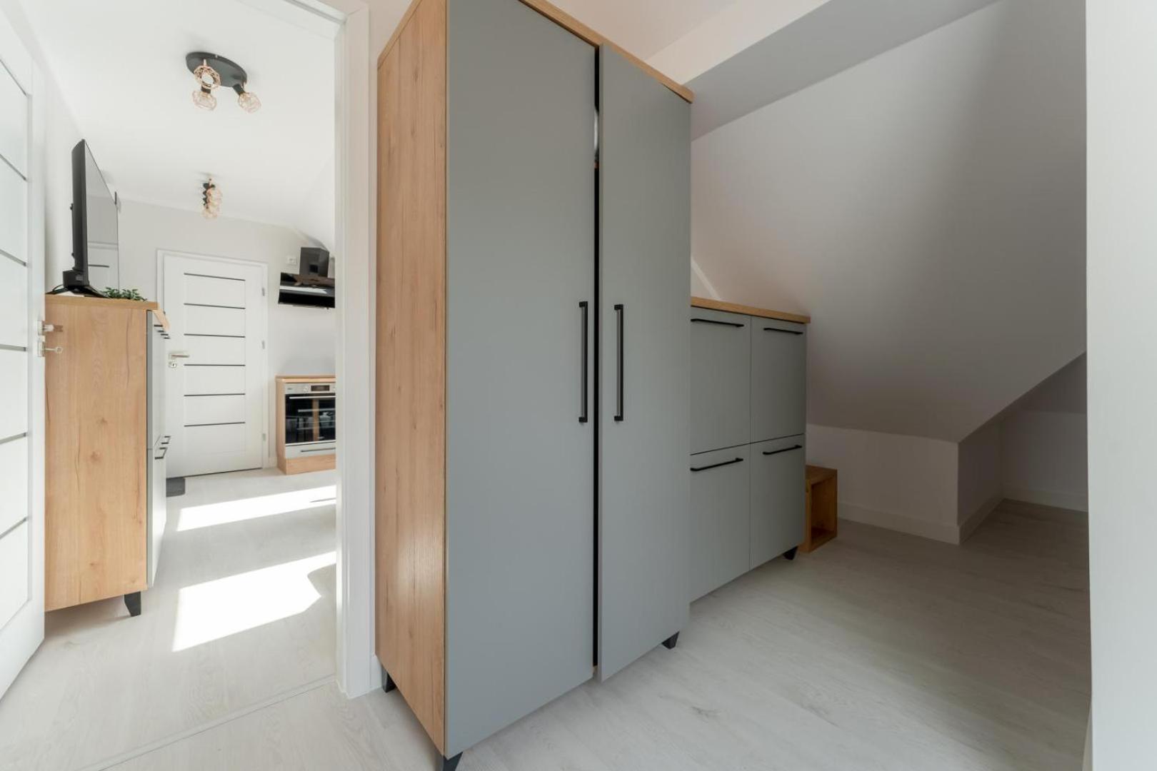 Apartamenty Ok'S - Blisko Centrum W Pelni Wyposazone - By Spaceapart 옐레니아구라 외부 사진
